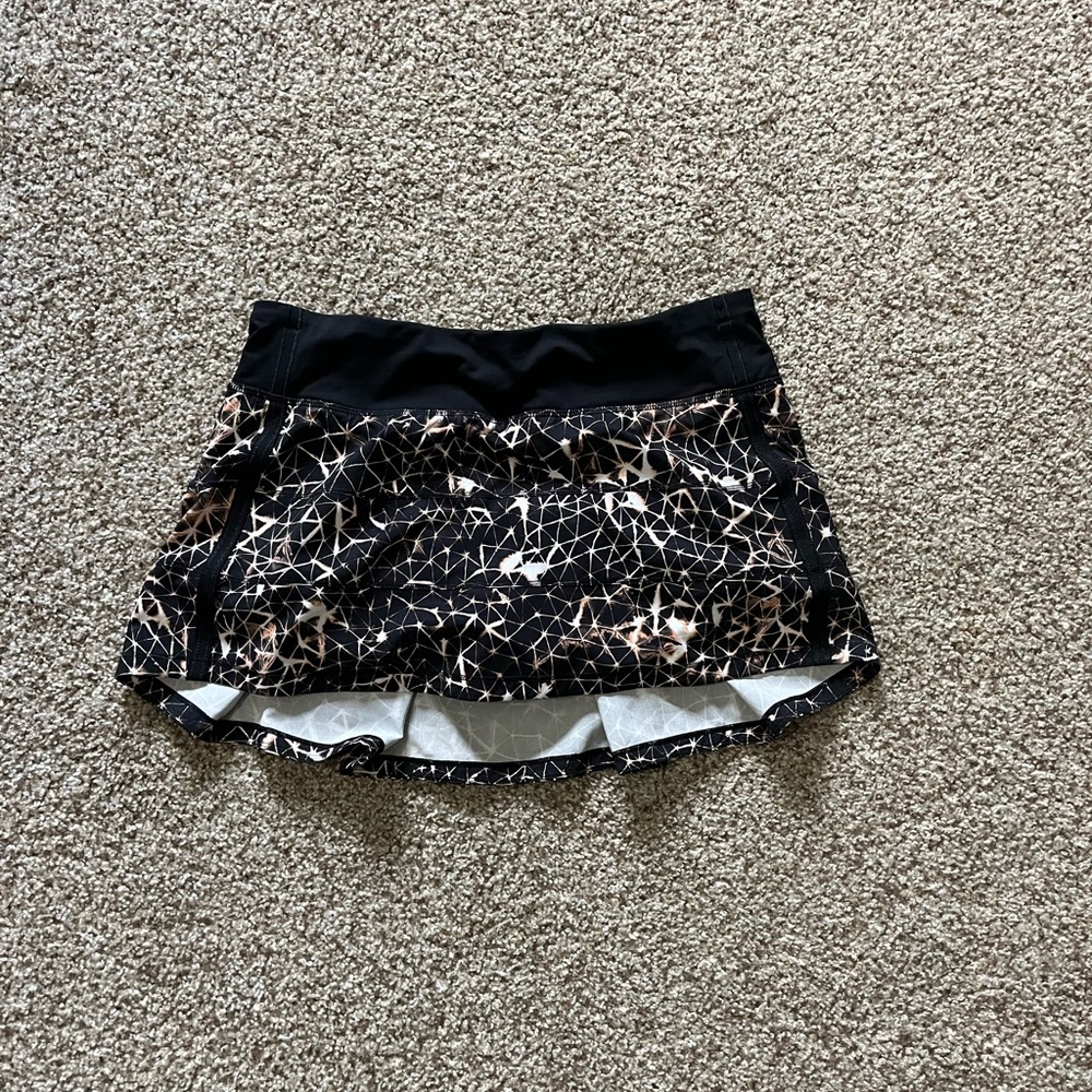 lululemon athletica Geometric Black and Cream Mini Skirt